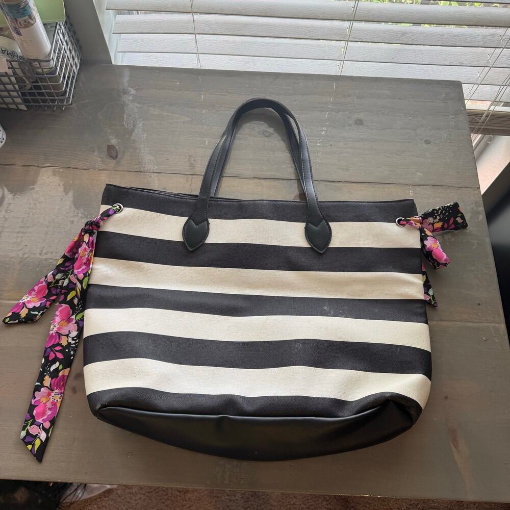 Simply Spring White Striped Large Tote